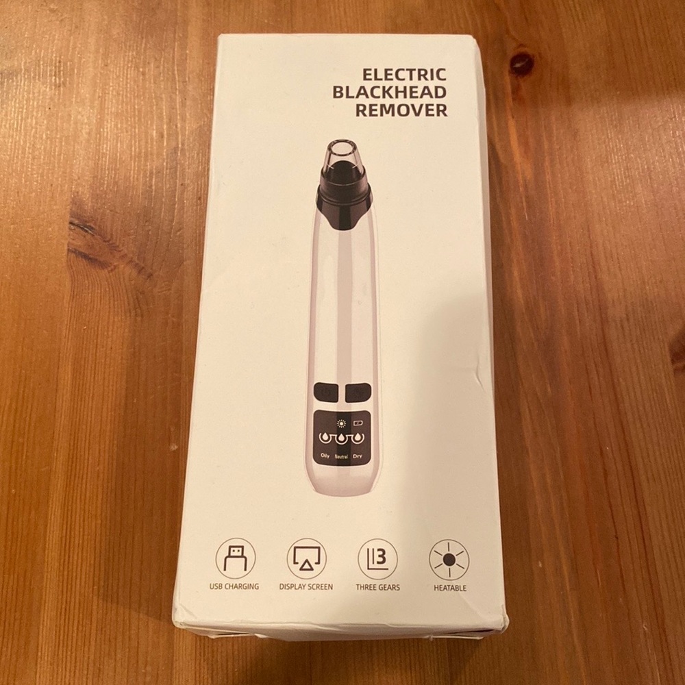 Electronic Blackhead Remover NIB